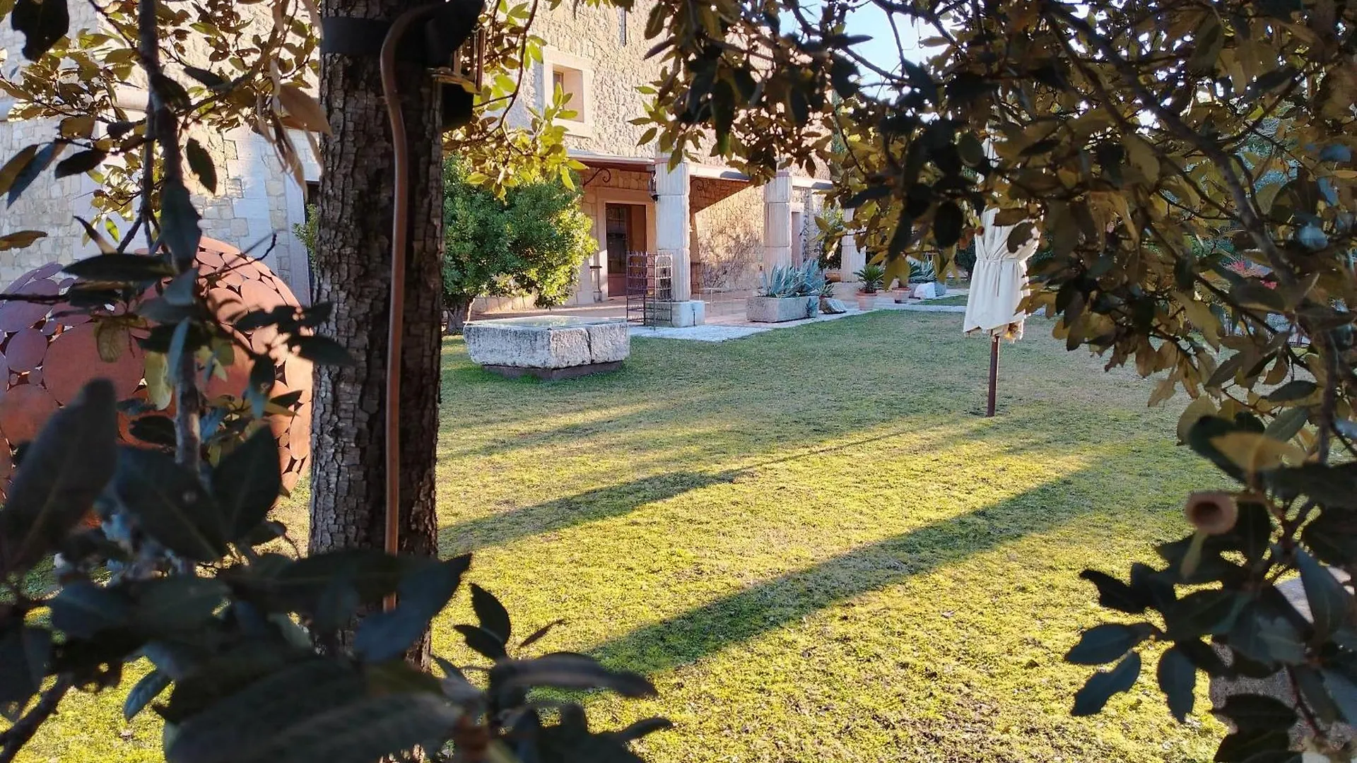 Delser Verona Manor House