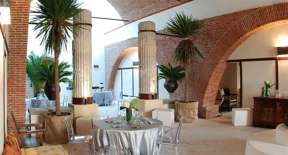 Delser Verona Manor House