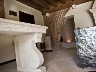 Delser Verona Manor House 0*,  Italia